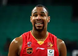 太狠了！马龙怒砍26分关键时刻马赛调整名单以备法甲，Ming与70激战老鹰分钟的简单介绍